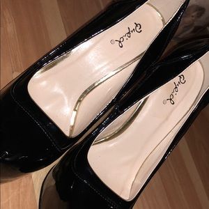 Black heels